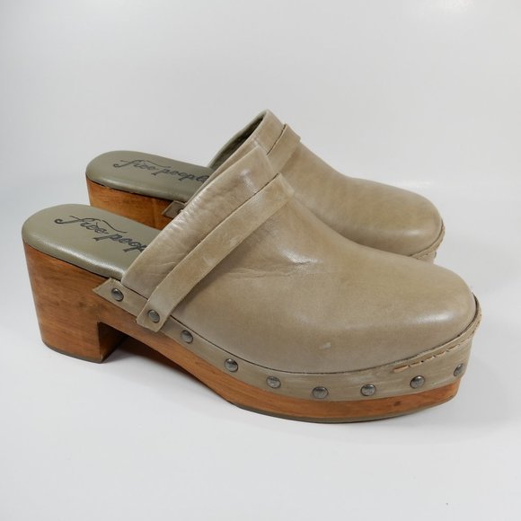 Free People Gray Leather Clogs - Picture 5 of 10